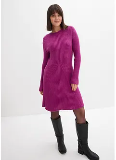 Strikket minikjole i myk viskosemiks, bonprix