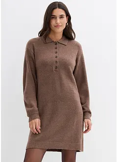 Kort strikkekjole med knappestolpe, bonprix