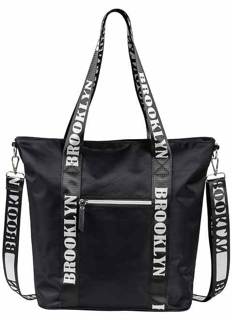 Sporty veske ryggsekk med god plass sorthvit Sporty veske ryggsekk med god plass sorthvit