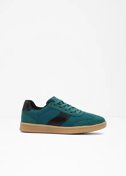 Low sneakers