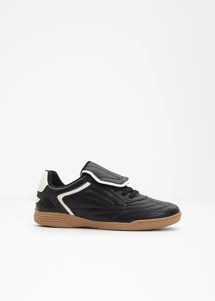 Low sneakers