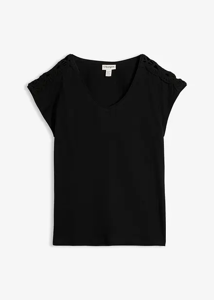 Topp med heklede innfellinger