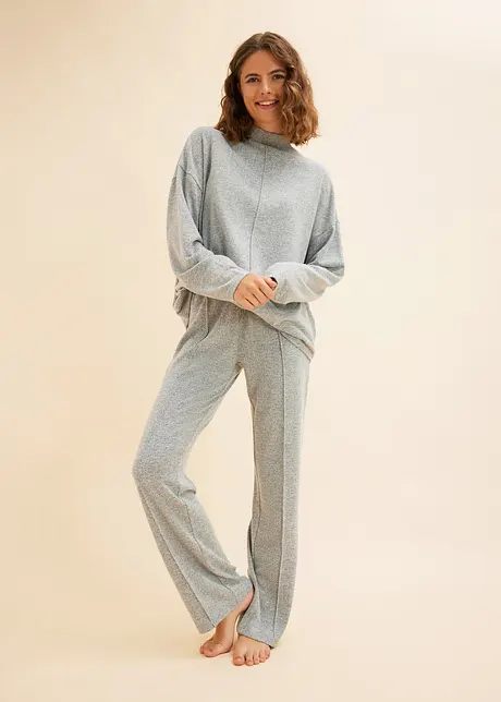 Oversized pyjamas i mykt materiale, bonprix