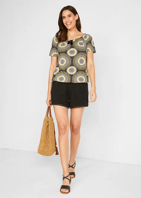 Jerseyshorts i viskosemiks med komfortlinning og blonder, bonprix