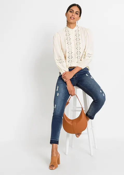 Bluse i myk viskosemiks med blonder, bonprix