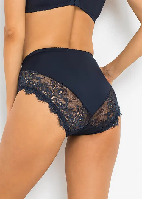 Truse med høy midje og nydelige blonder, bonprix