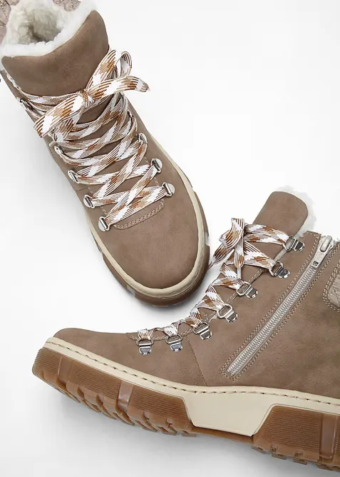 Sn&oslash;reboots fra Rieker, Rieker