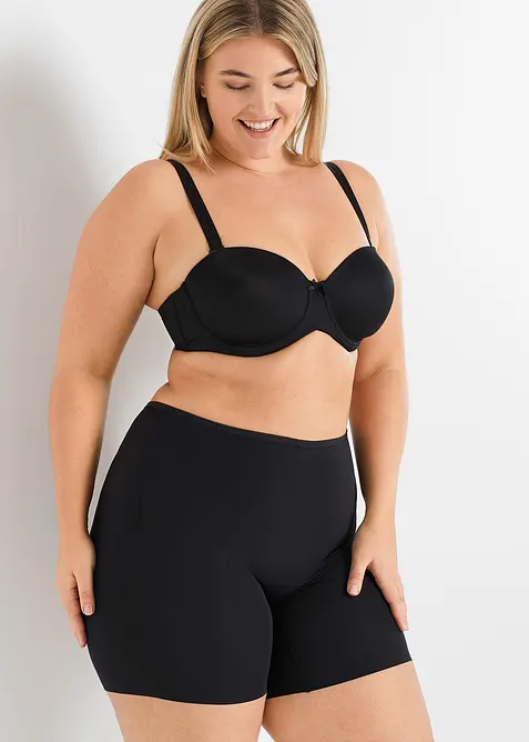 Sykkelshorts i kj&oslash;lende materiale med "anti gnisse"-effekt, bonprix