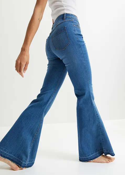 Jeans med sleng og åpne kanter nederst, bonprix