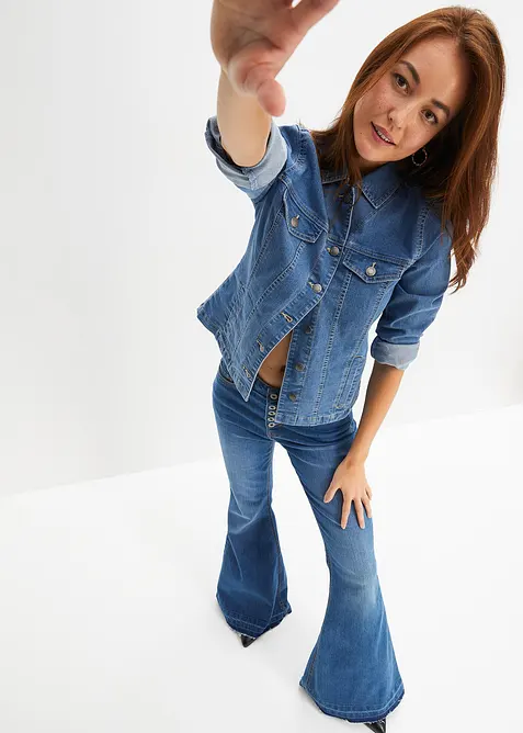 Jeans med sleng og åpne kanter nederst, bonprix