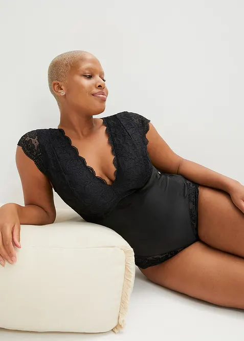 Fløyelsbody uten bøyle, bonprix