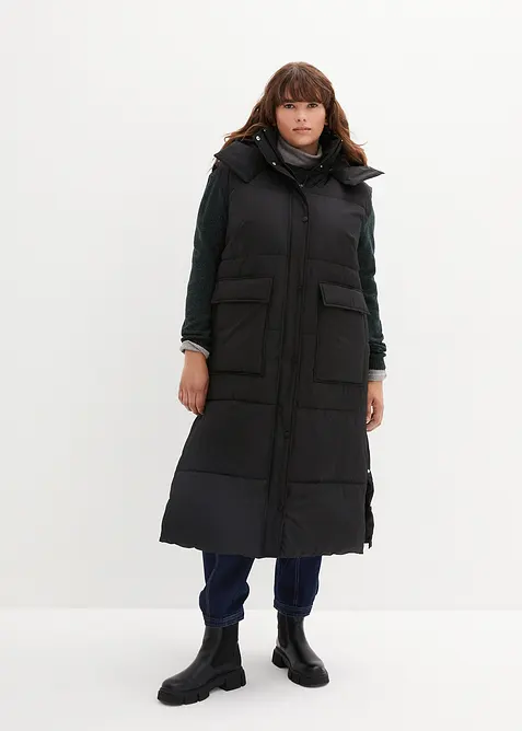 Vattert vest av resirkulert polyester, med avtagbar hette, bonprix