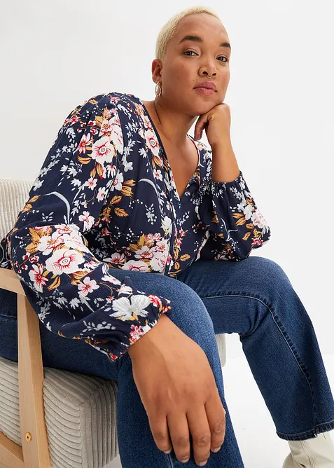 Bluse av 100% viskose, bonprix