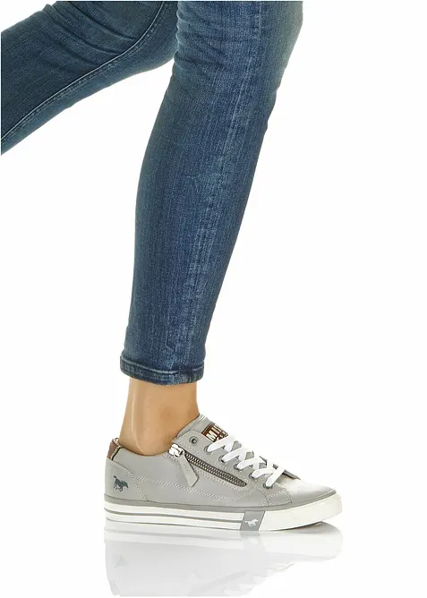 Sneakers fra Mustang med glidel&aring;s, Mustang