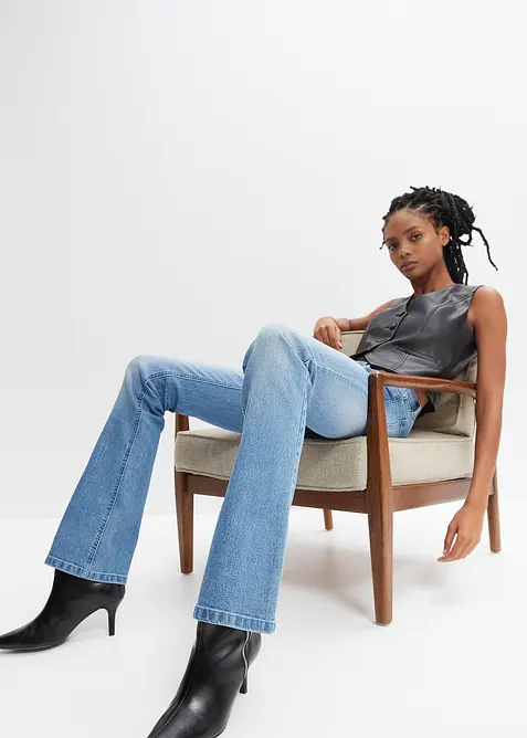 Flared-jeans Mid Waist, stretch, bonprix