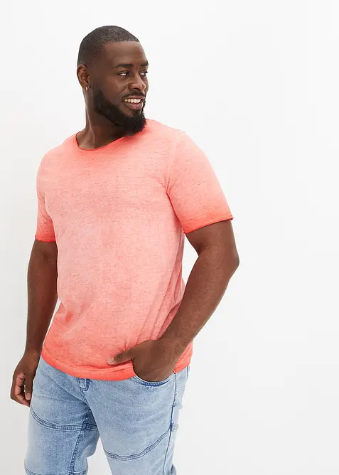 T-skjorte i 100% økologisk bomull og vasket look, bonprix