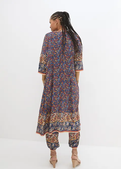 Lett kåpe i viskose og bluselook, bonprix