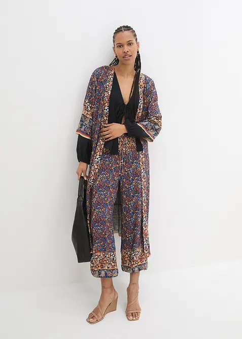 Lett kåpe i viskose og bluselook, bonprix