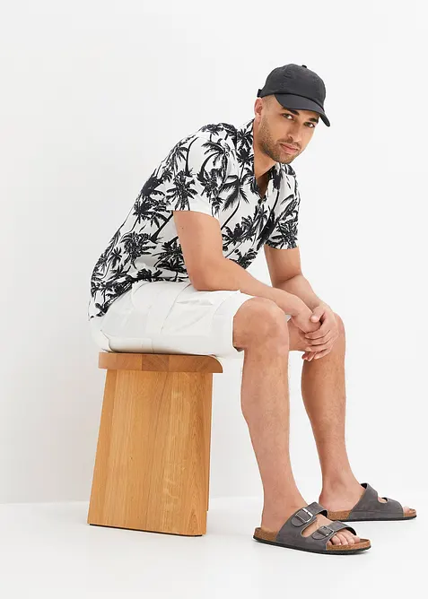 Kortermet skjorte i viskose, Slim Fit, bonprix