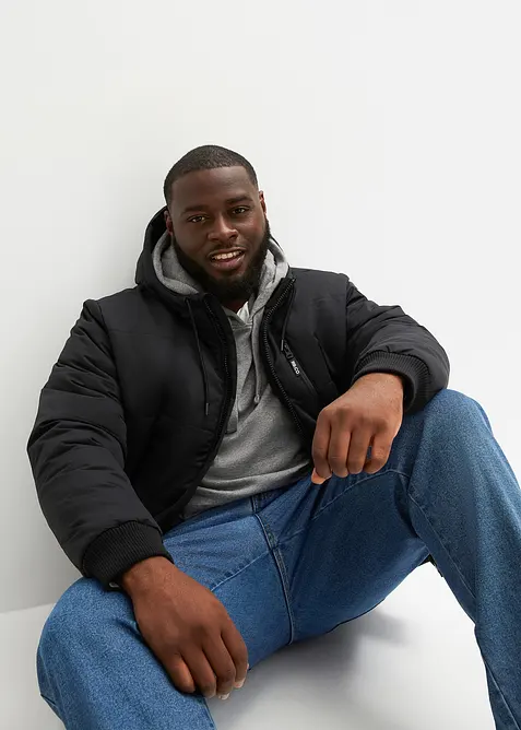 Vattert vinterjakke i bomberjakke-modell med hette, bonprix