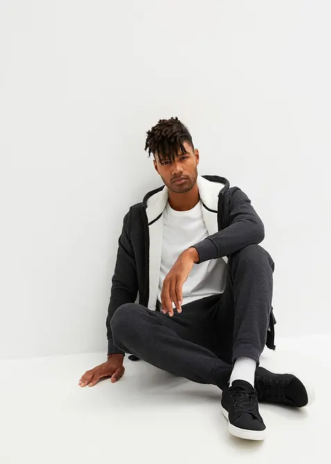 Varmende sweatjakke med mykt fleecefôr, bonprix