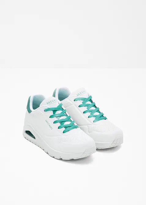 Sneakers med memoryskum fra Skechers, Skechers