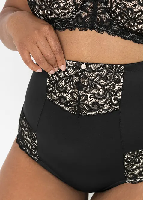 Shape-truse med sterkt formende egenskaper, bonprix