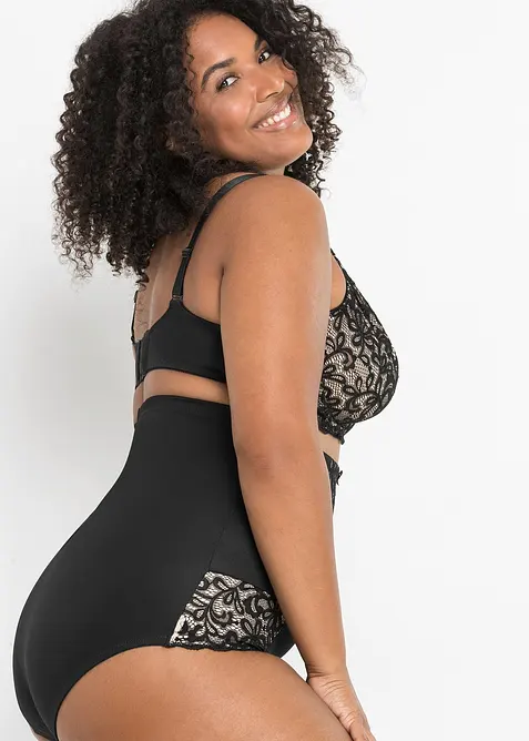 Shape-truse med sterkt formende egenskaper, bonprix