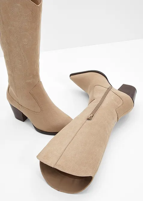 Cowboystøvletter med broderi, bonprix