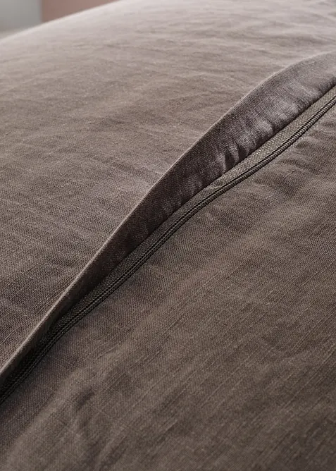 Forseggjort sengesett i lin, bonprix