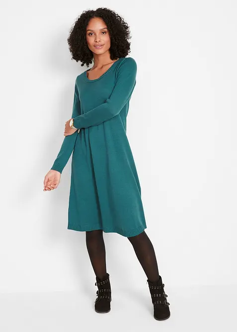 Strikkekjole i utsvingt modell, bonprix