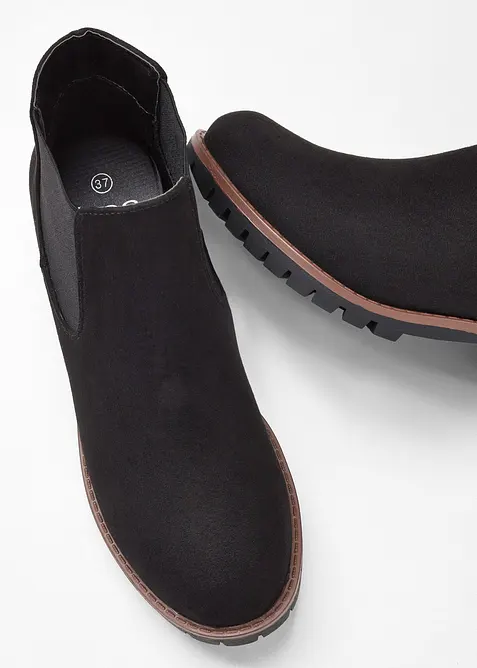 Chelseaboots med profilerte s&aring;ler, bonprix