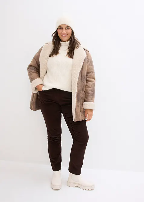 Kordfl&oslash;yelsbukse med stretch, Straight, bonprix