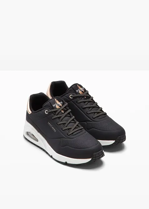 Sneakers med memoryskum fra Skechers, Skechers