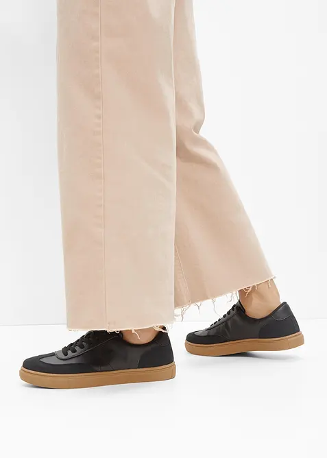 Sneakers i retrostil, bonprix