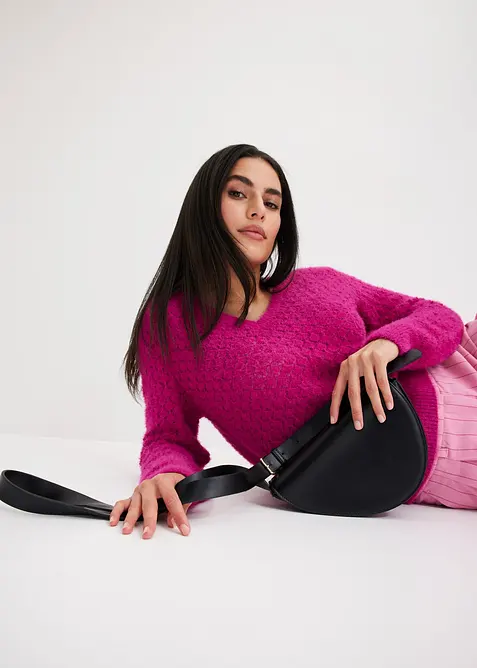 Skulderveske i asymmetrisk stil, bonprix