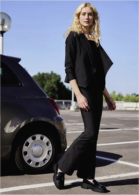 Bukse med n&aring;lestriper, bonprix