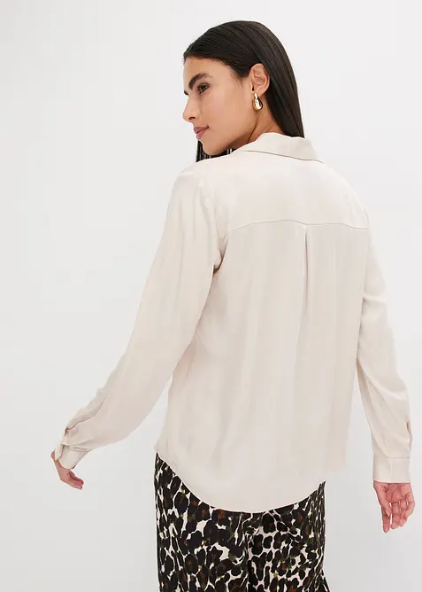 Bluse av fin sateng, bonprix