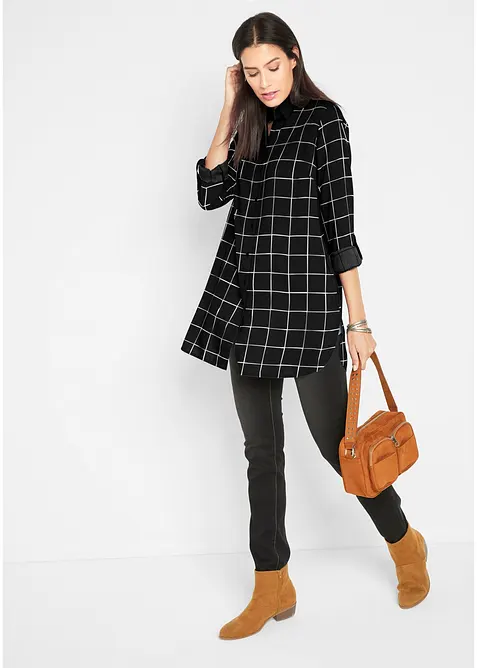 Lang, rutet bluse med lommer, bonprix