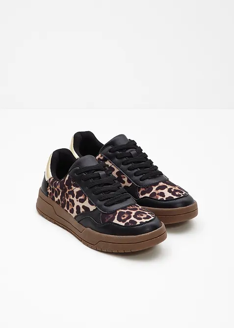 Sneakers med animal details, bonprix