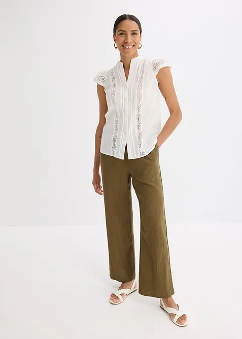 Ermeløs bluse i 100% bomull med hullbroderi, bonprix