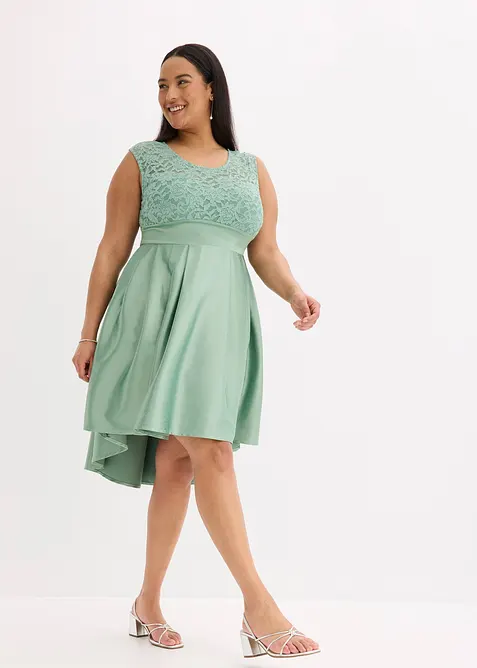 Kjole i glinsende sateng med blonder og lengre bakstykke, bonprix