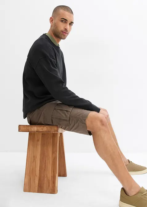Bermudashorts i 100% bomull med cargolommer, Relaxed Fit, bonprix