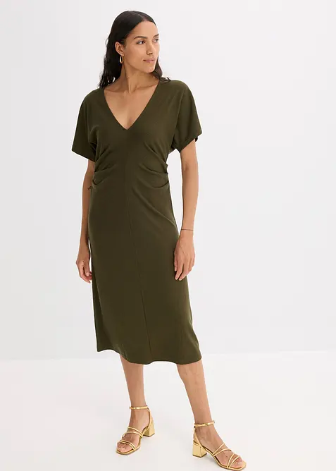 Kjole i ribbet jersey med rynking i siden, bonprix