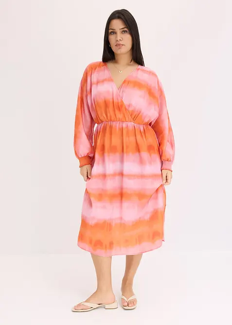 Midikjole i sateng med batikktrykk, bonprix