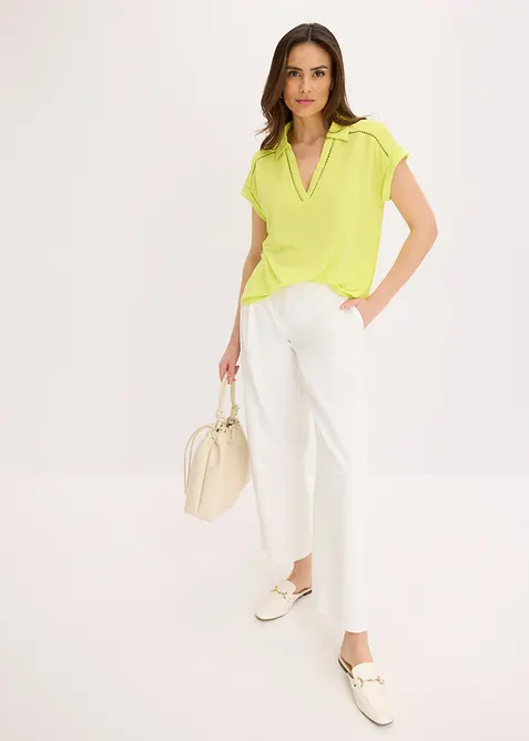 Poloskjorte av viskosepiké med blondeinnfelling, bonprix