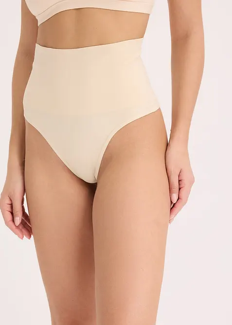 Seamless shape-stringtruse, lett formende (2-pack), bonprix