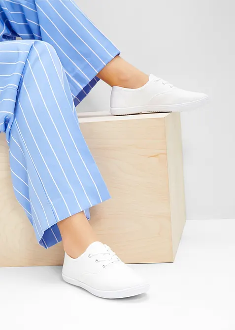 Sneakers i bomullskanvas, bonprix