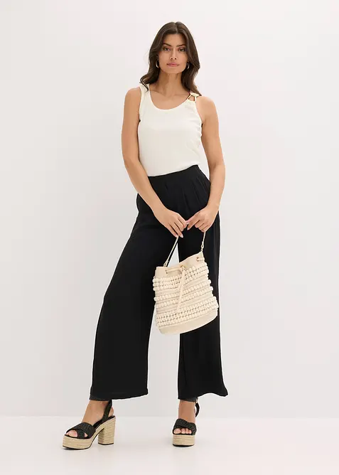 Ribbet topp med pyntespenne i hamret materiale, bonprix