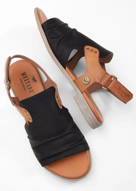 Sandal fra Mustang, Mustang